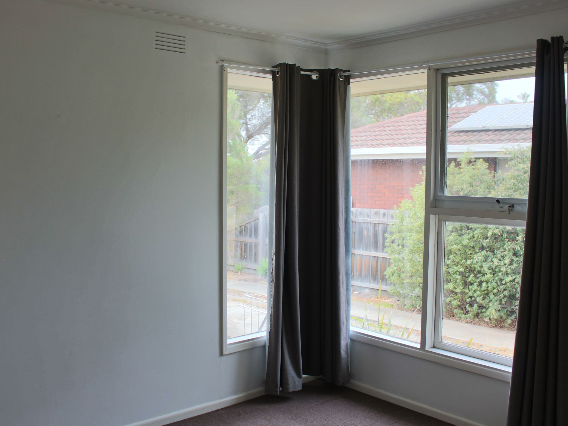 5 Charles Street, Belmont
