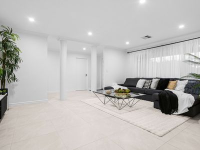 91 Aitken Drive, Winthrop