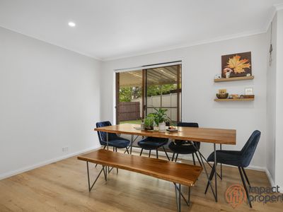 11 / 6 Beazley Crescent, Calwell