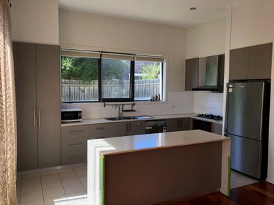 5 / 10 Fortune Street, Box Hill North
