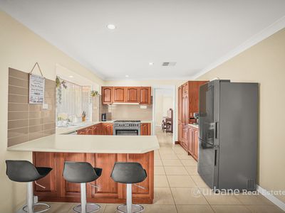 32 Fireball Avenue, Cranebrook