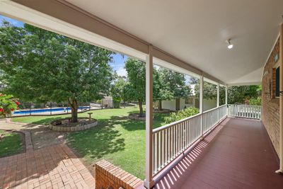 10 Hartmann Drive, Tamworth