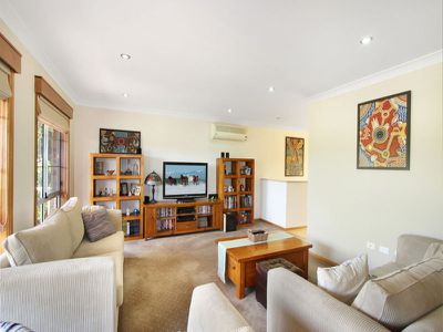 16 Toolangi Close, Cordeaux Heights