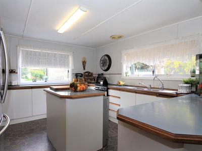 216 High Street, Heathcote