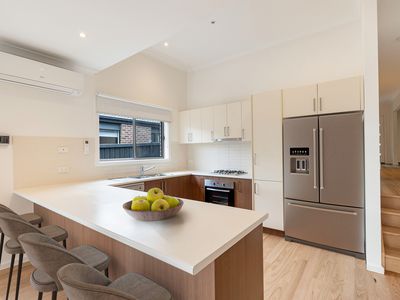 54 Pinnacle Views, Doreen