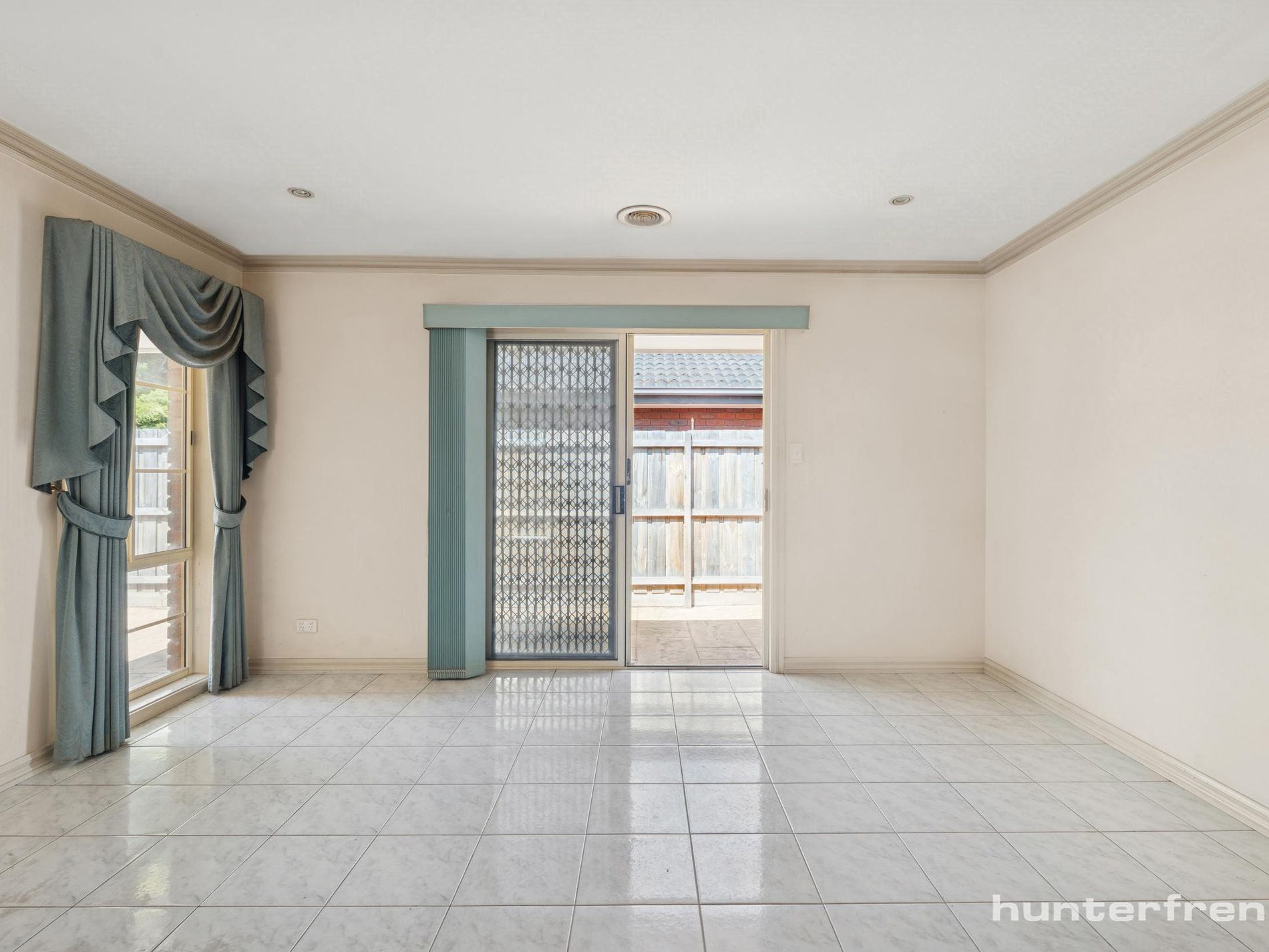 16 Myers Parade, Altona Meadows