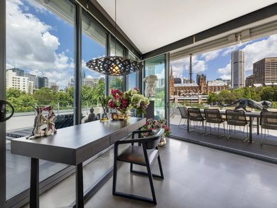 75 / 68 Sir John Young Crescent, Woolloomooloo