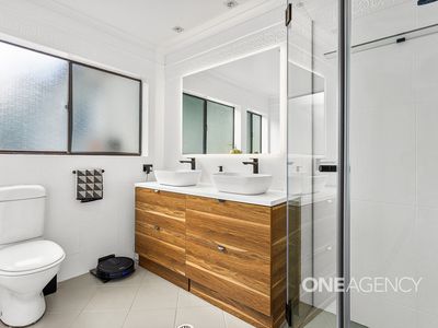42 Scenic Crescent, Albion Park