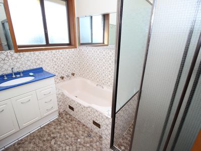 13 MacKenzie Avenue, Mount Warrigal