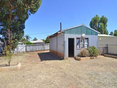 16 Hare Street, Kalgoorlie