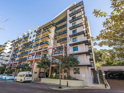15 / 118 Mounts Bay Road, Perth