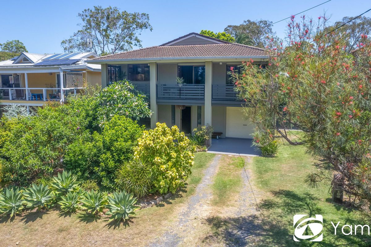 108 Lakes Boulevard, Wooloweyah