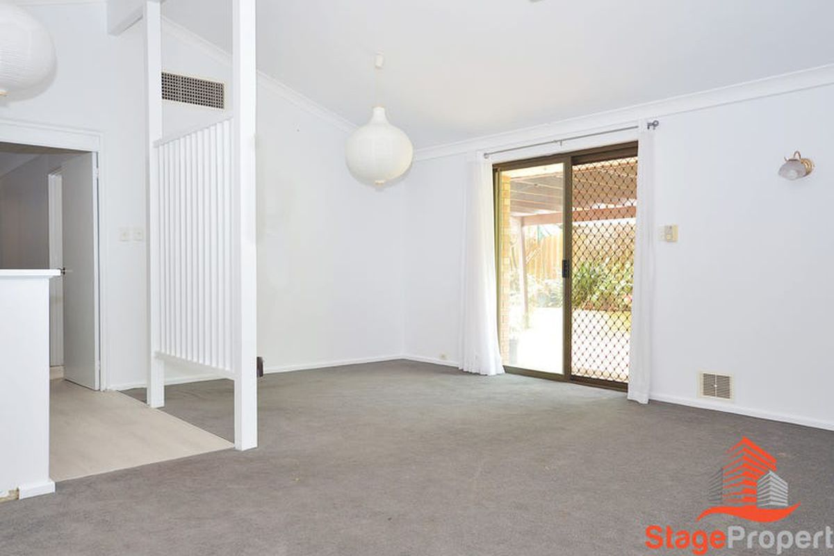 15 Burnett Avenue, Leeming
