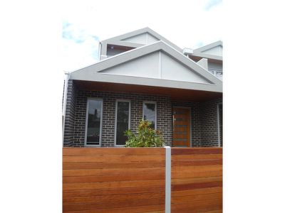 1 / 252 Pakington Street, Geelong West