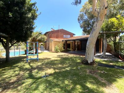 13 Barker Place, Karrinyup