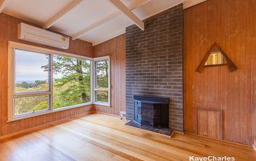 9 Armstrong Road, Beaconsfield Upper