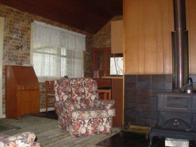 11 Hill Street, Donovans