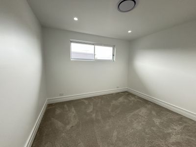 38B GRAY CRESCENT, Yagoona