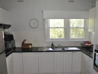 5 Bridge St, Forbes