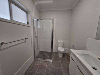 1/94 Settlers Boulevard, Chisholm