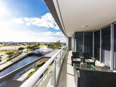 302 / 19 The Circus, Burswood