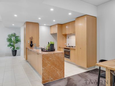 4 / 25 Hutt Street, Adelaide