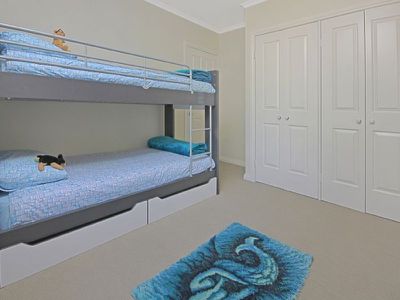 21 Ross Avenue, Narrawallee