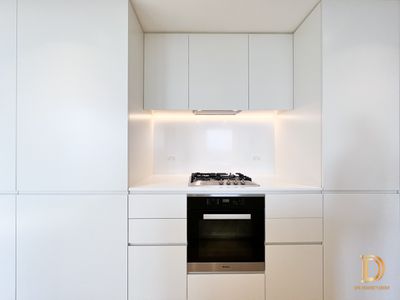504 / 6B Evergreen Mews, Armadale