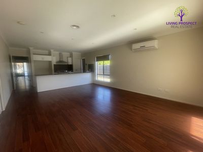 56 Centennial Boulevard, Curlewis