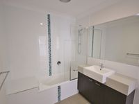 30 / 19 Gumtree Crescent, Upper Coomera