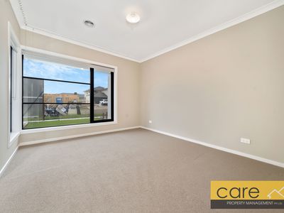 23 Welsummer Drive, Clyde North