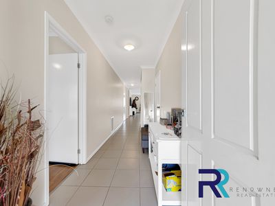 12 Lucindale Road, Wollert