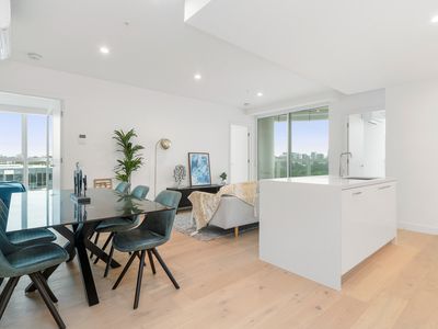 M1112 / 188 Macaulay Road, North Melbourne