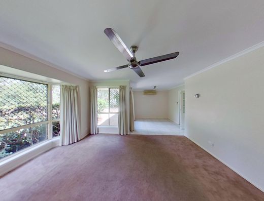 Cooroibah Rural Retreat image 6