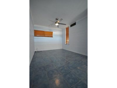 16 / 24 Traine Crescent, South Hedland