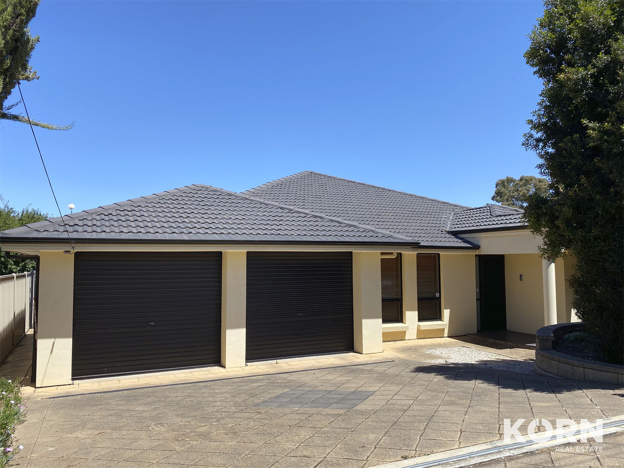 12 Russell Street, Magill