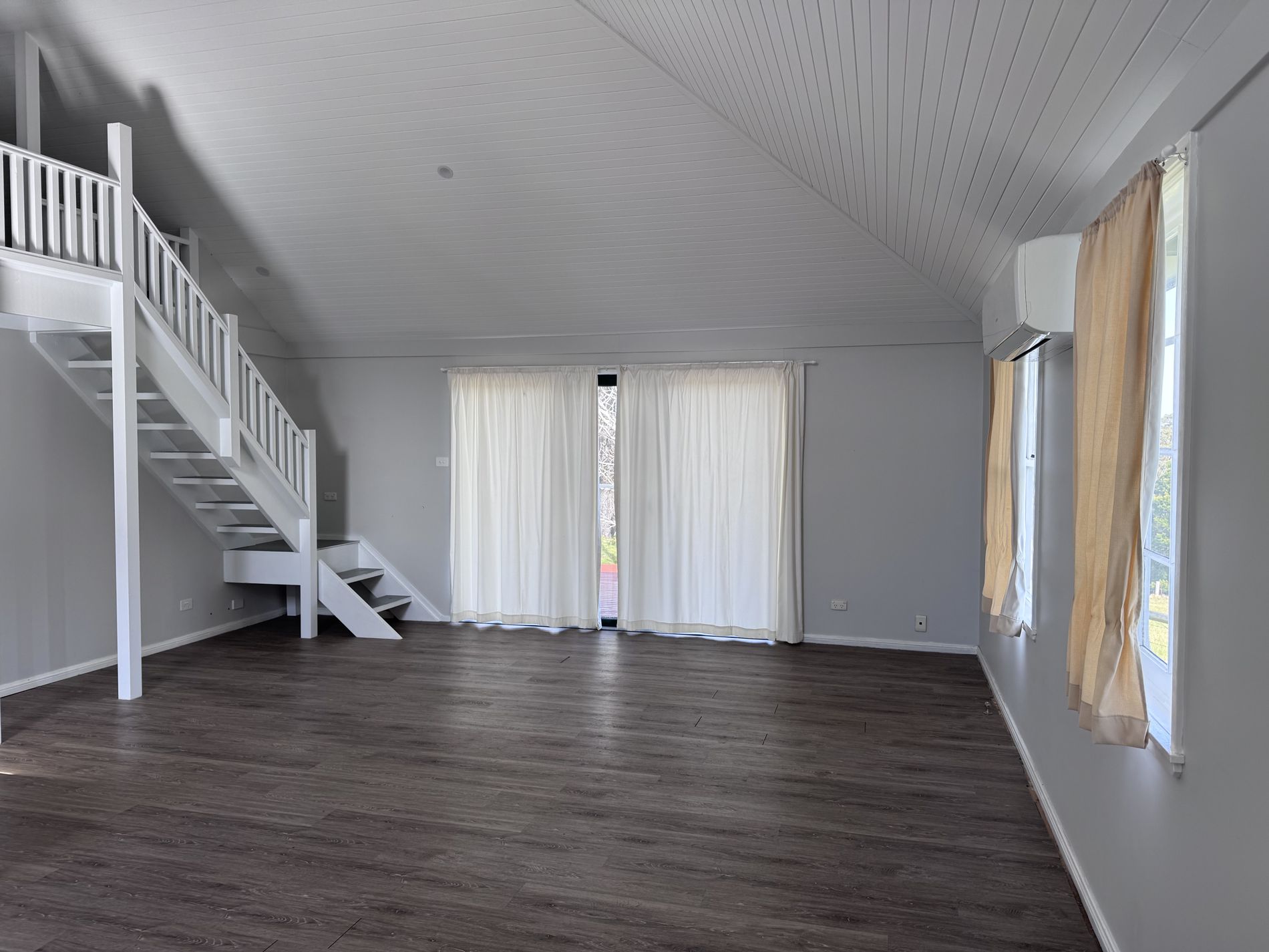 43 Windward Way, Milton