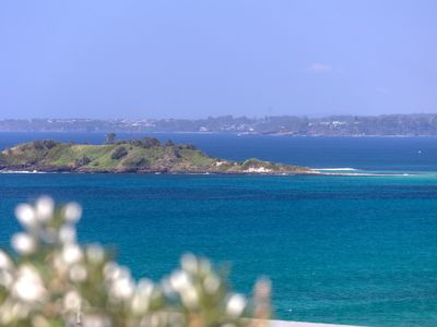 46 Sunset Strip, Manyana