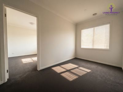 7 Regulus Way, Point Cook