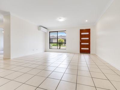 1 / 38 Balstrup Rd North, Kallangur