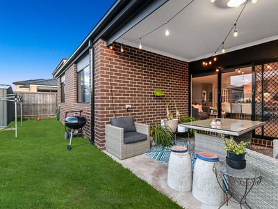 30 Flanagan Avenue, Officer