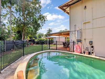 1 / 6 Colley Court, Moulden