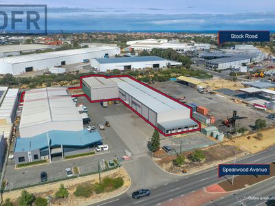 4 / 379 Spearwood Avenue, Bibra Lake