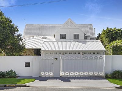4 Garden Grove, Carrara