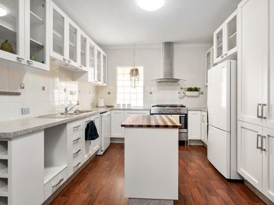 123 Davis Street, Victory Heights