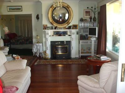 363 Stapledons Road, Horsham