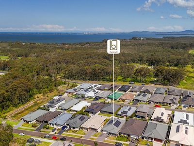 14 Adele Avenue, Wadalba