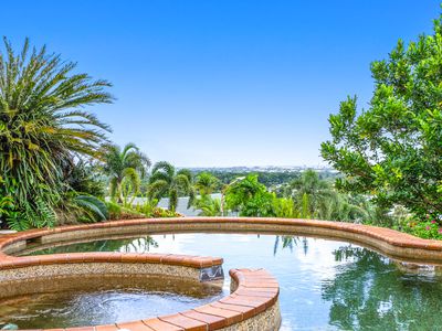 22 Pheasant Street, Bayview Heights