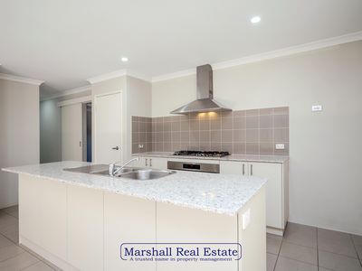 9 Columbia Crescent, Alkimos