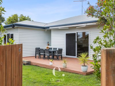 59 Laura Avenue, Belmont